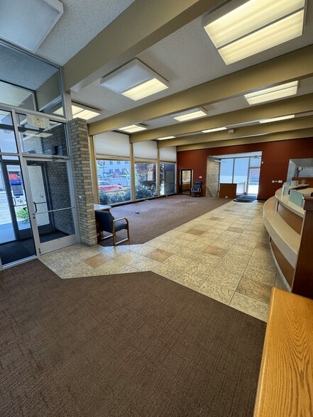 More Photos Of 407 State St, Weiser Office For Lease