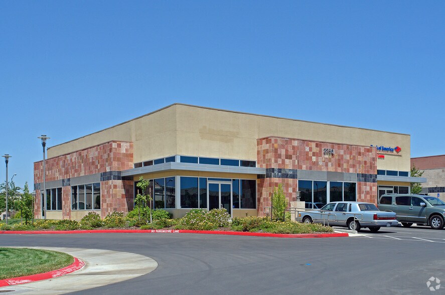 More Photos Of 2250 Del Paso Rd, Sacramento Unknown For Lease