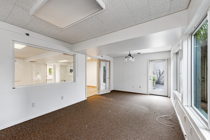 More Photos Of 1247 Broadway, Sonoma Office Residential For Lease