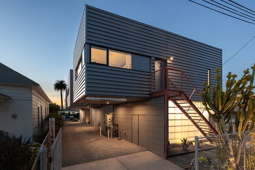 Primary Photo Of 161 N Garden St, Ventura Apartments For Sale