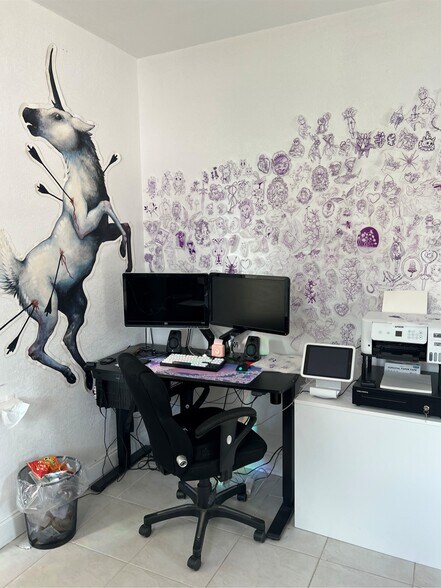 More Photos Of 2021 Thrace St, Tampa Office Residential For Sale