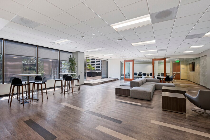 More Photos Of 110 W A St, San Diego Office For Lease