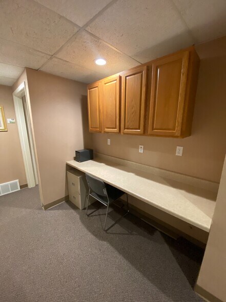 More Photos Of 1931 N Boise Ave, Loveland Medical For Lease