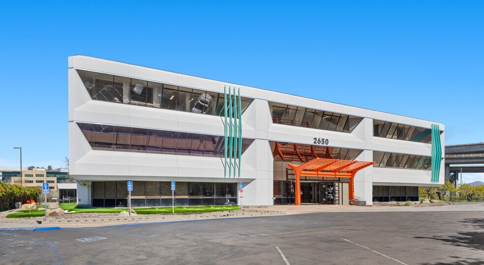 More Photos Of 2650 Camino del Rio N, San Diego Office For Lease