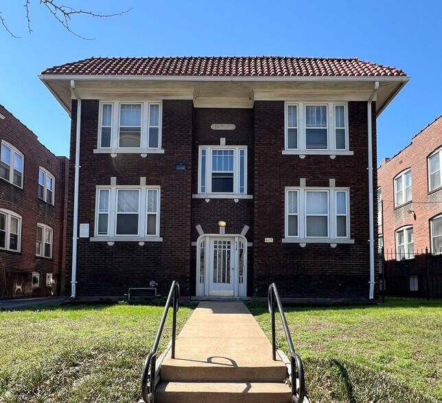 More Photos Of , Saint Louis Multifamily For Sale