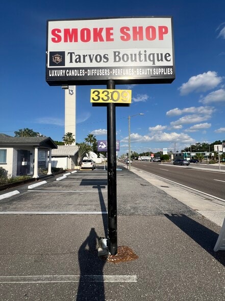More Photos Of 3309 W Kennedy Blvd, Tampa Storefront Retail Residential For Lease