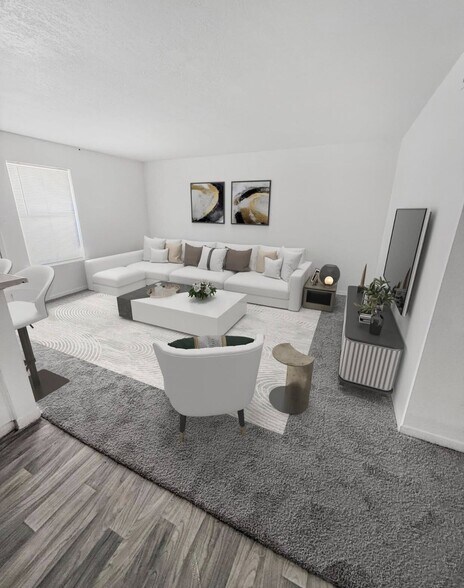 More Photos Of 1105 Westwood Ln, Giddings Apartments For Sale