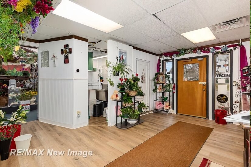 More Photos Of 1605 Bookness St, Midland Storefront For Sale