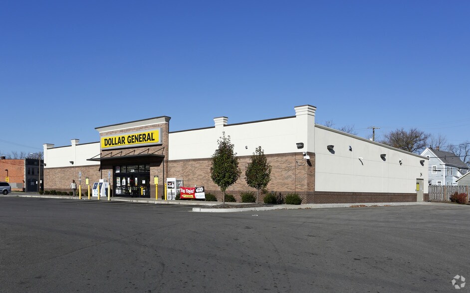 More Photos Of 324 W Bancroft St, Toledo Freestanding For Lease