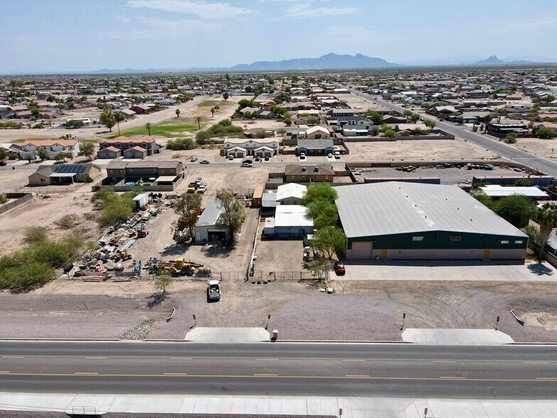 More Photos Of 15329 S Sunland Gin Rd, Arizona City Auto Repair For Sale