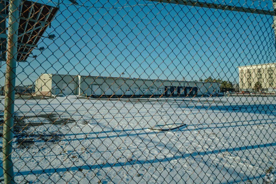 More Photos Of 186 Lee Burbank Hwy, Revere Warehouse For Lease