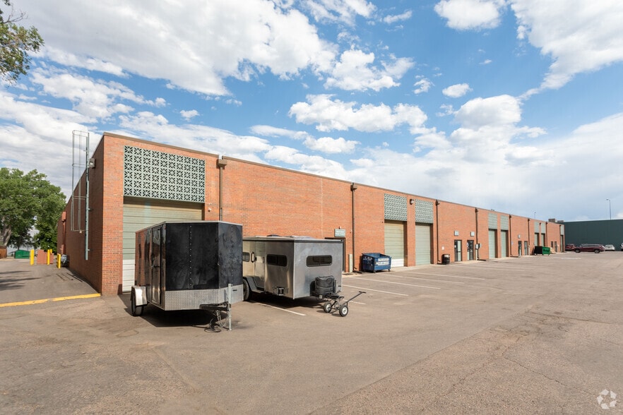 More Photos Of 8141 W I-70 Frontage Rd, Arvada Unknown For Lease
