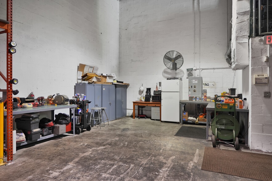 More Photos Of 3000 NW 82nd Ave, Doral Warehouse For Sale