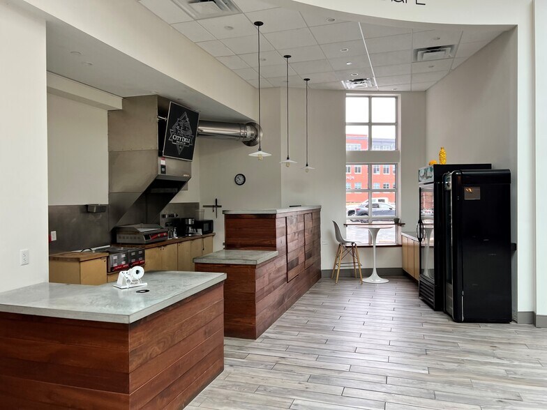 More Photos Of 100 Middle St, Portland Office For Lease