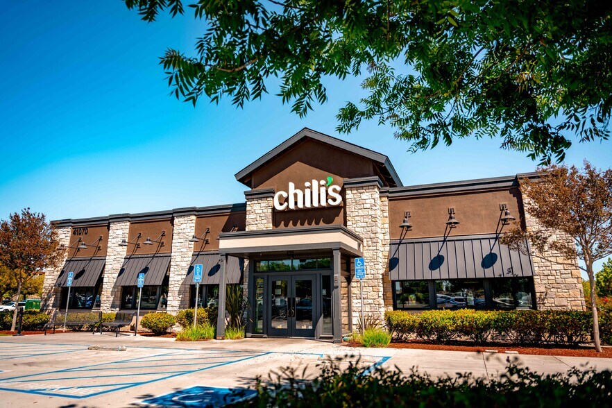 More Photos Of 40930-41090 California Oaks Rd, Murrieta Unknown For Lease