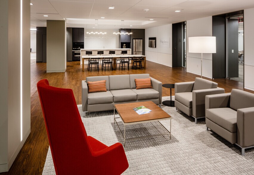 More Photos Of 250 Pehle Ave, Saddle Brook Unknown For Lease