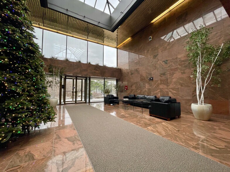 More Photos Of 90 Grove St, Ridgefield Medical For Lease