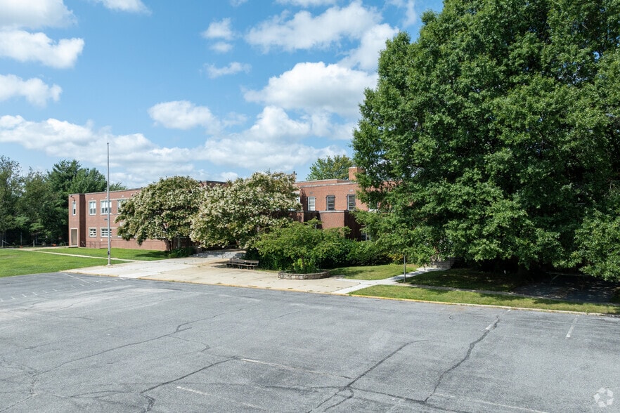 More Photos Of 6428-6432 York Rd, Baltimore Schools For Sale