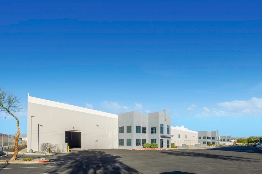 More Photos Of 6025 Procyon St, Las Vegas Warehouse For Lease