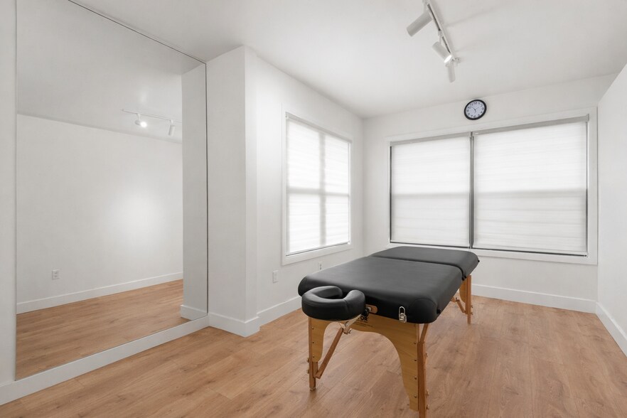 More Photos Of 1618 Parker Ave, Fort Lee Freestanding For Sale
