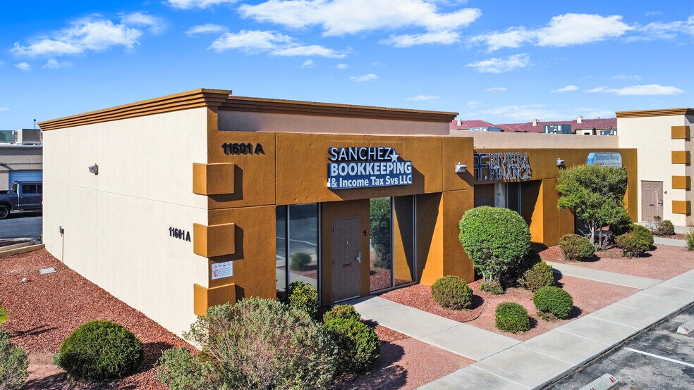 More Photos Of 11601 Pellicano Dr, El Paso Unknown For Lease