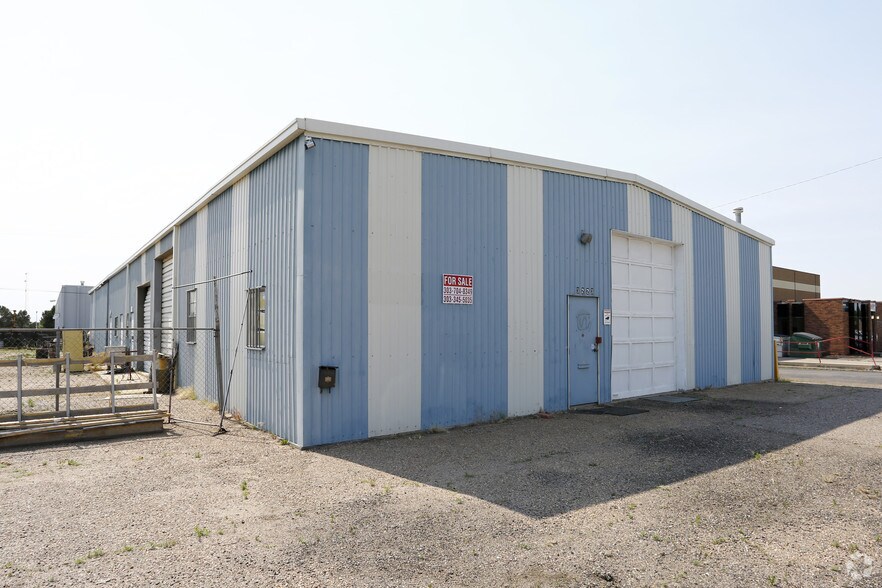 More Photos Of 3203-3223 Oakland St, Aurora Industrial For Sale