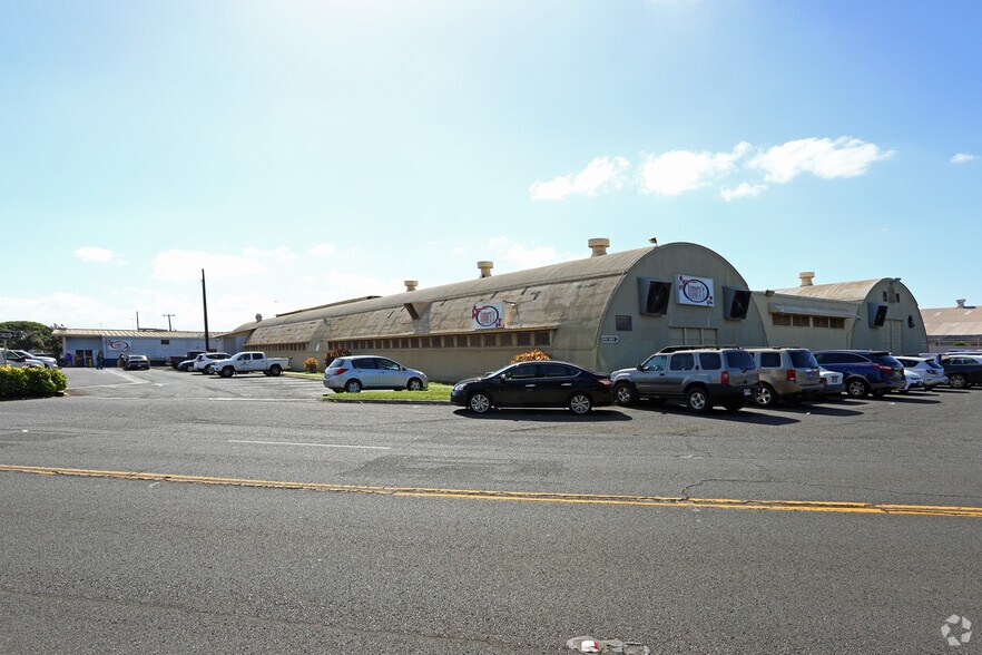 More Photos Of 91-1049-91-1051 Enterprise St, Kapolei Supermarket For Sale