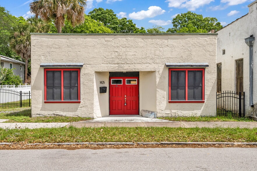 More Photos Of 1425 Walnut St, Jacksonville Freestanding For Sale