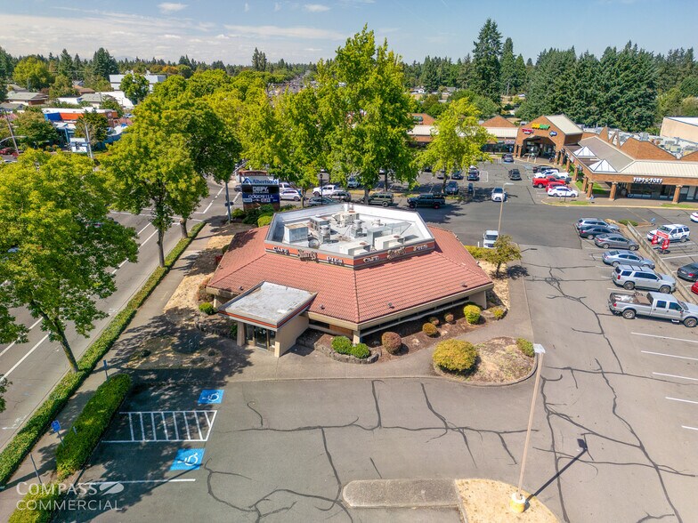 More Photos Of 15-85 Division Ave, Eugene General Retail For Lease