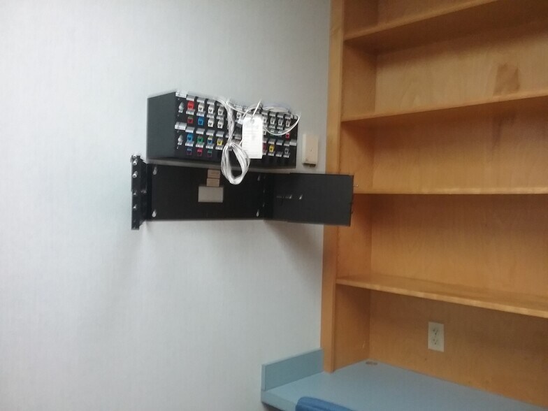 More Photos Of 9506 Hospital Ave, Nassawadox Medical For Sale