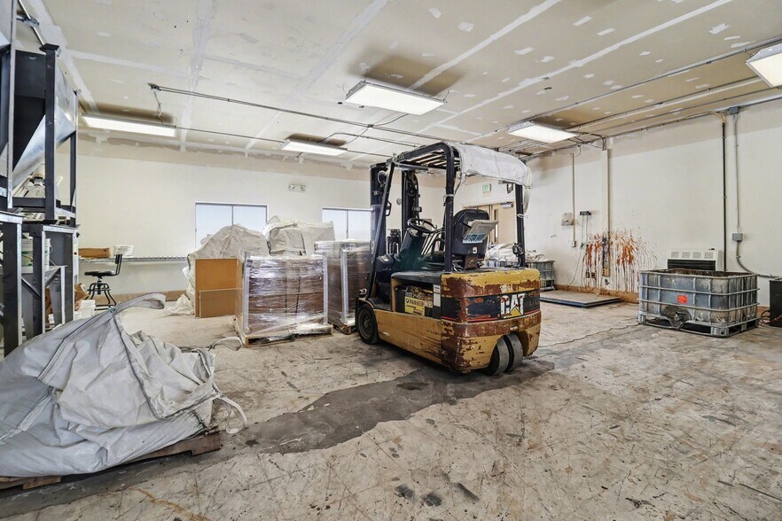 More Photos Of 3301 Green St, Shelby Industrial For Sale