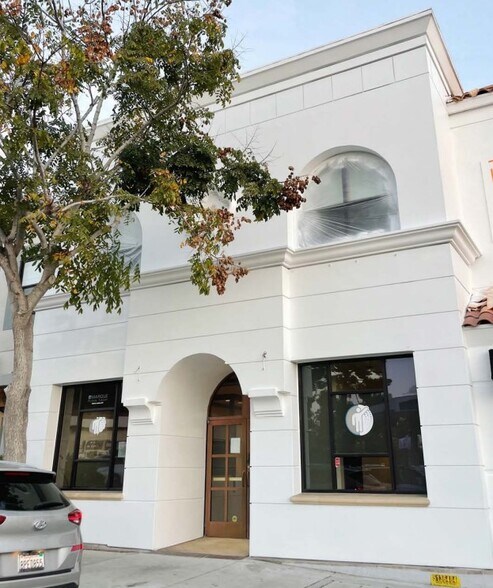 More Photos Of 2600 E Coast Hwy, Corona Del Mar Storefront Retail Office For Lease