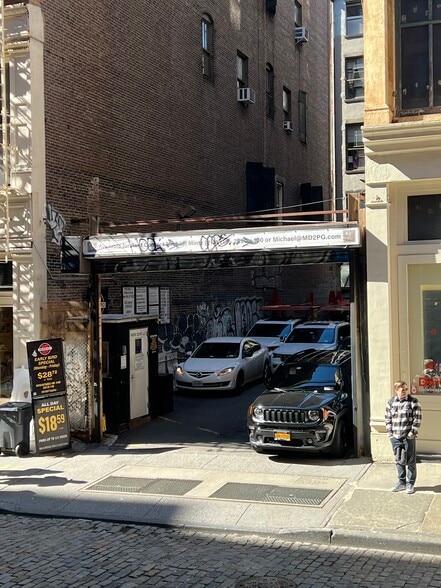 More Photos Of 81 Mercer St, New York Land For Sale