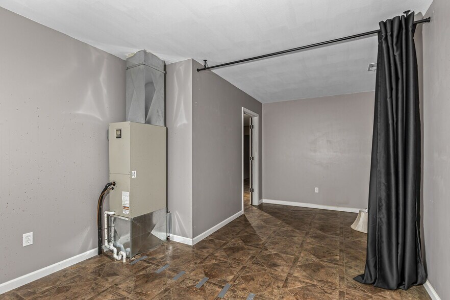More Photos Of 47 N Allen St, Bonne Terre General Retail For Sale