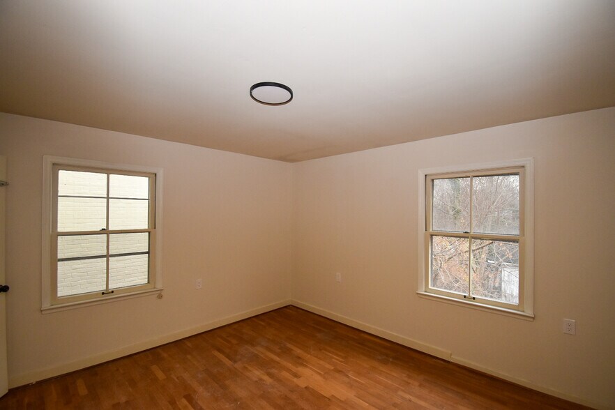 More Photos Of 321 S Main St, Harrodsburg Apartments For Sale