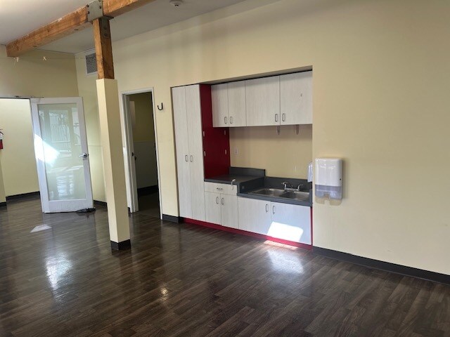 More Photos Of 2201 Lincoln Blvd, Venice Daycare Center For Lease