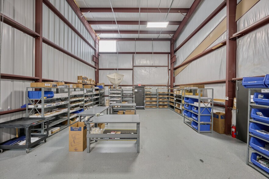 More Photos Of 26451 Hanna Rd, The Woodlands Warehouse For Sale