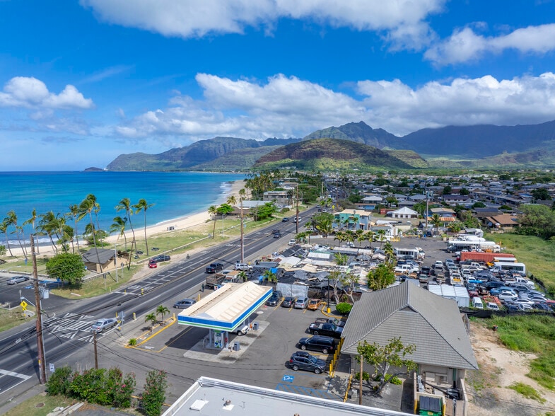 More Photos Of 87-718 Farrington Hwy, Waianae Convenience Store For Sale