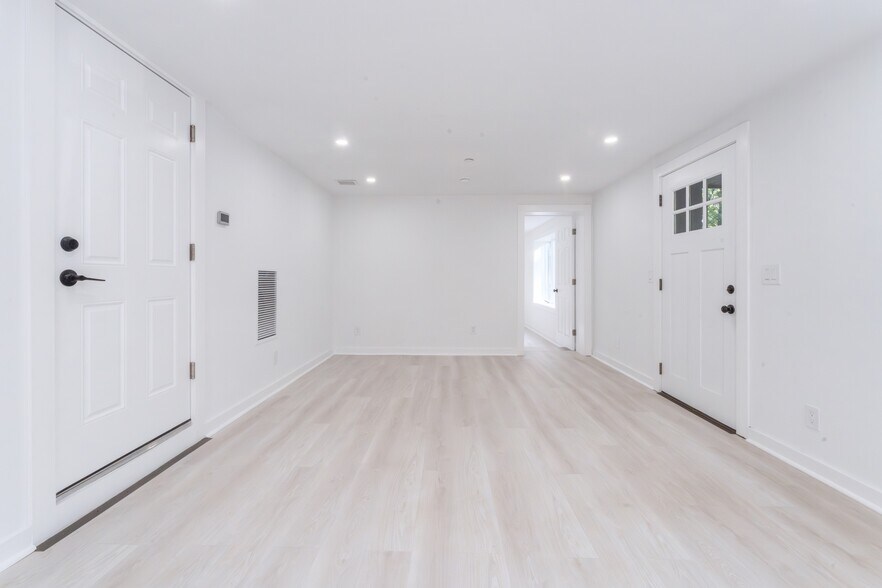 More Photos Of 2096 Ulster Ave, Lake Katrine Multifamily For Sale