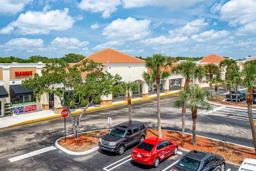 More Photos Of 21637-21759 State Road 7, Boca Raton Unknown For Lease