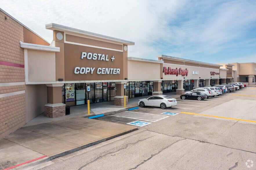 More Photos Of 6501-6887 Highway 6 N, Houston Unknown For Lease