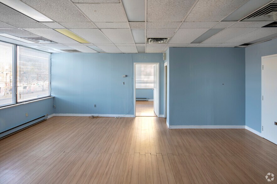 More Photos Of 345 Wilson Ave, Toronto Office For Sale