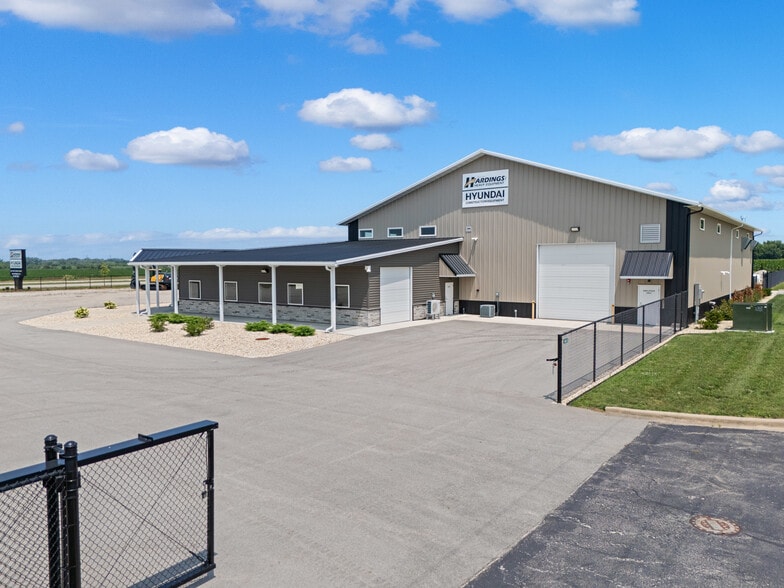 More Photos Of 26336 S Heritage Dr, Elwood Warehouse For Sale