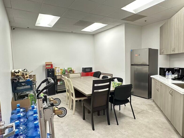 More Photos Of 21700 Copley Dr, Diamond Bar Office For Lease