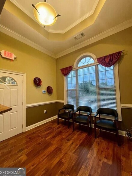 More Photos Of 950 Dannon View, Atlanta Office Residential For Sale