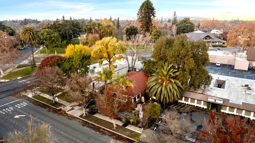 More Photos Of 1126 14th St, Modesto Restaurant For Sale