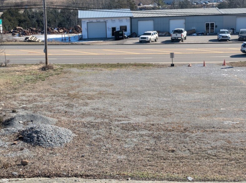 More Photos Of 1805 N Broad St, Tazewell Land For Sale