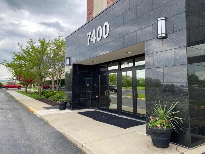 More Photos Of 7400 W 129th St, Overland Park Office For Sale