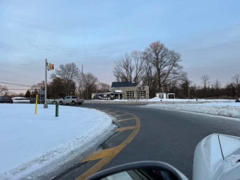 More Photos Of 2000 Hwy 34, Wall Township Auto Repair For Sale