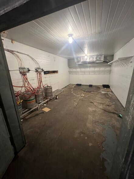 More Photos Of 1000 Broadway Blvd, Kansas City Loft Creative Space For Lease